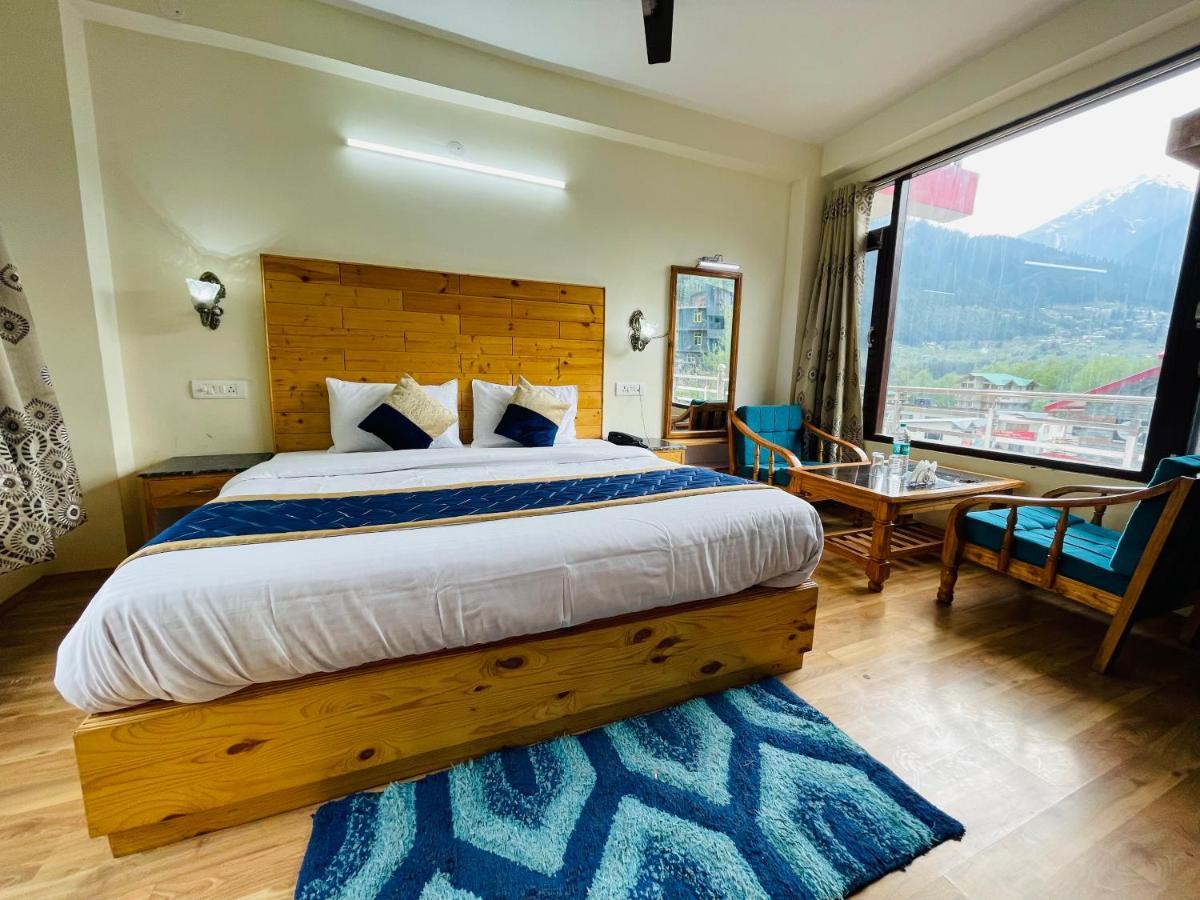 The Radhika - A Luxury Resort In Mountains Manāli Dış mekan fotoğraf