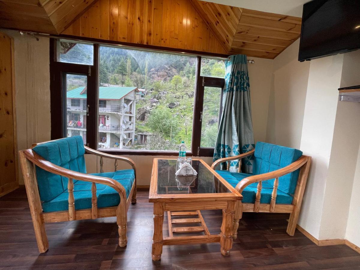 The Radhika - A Luxury Resort In Mountains Manāli Dış mekan fotoğraf